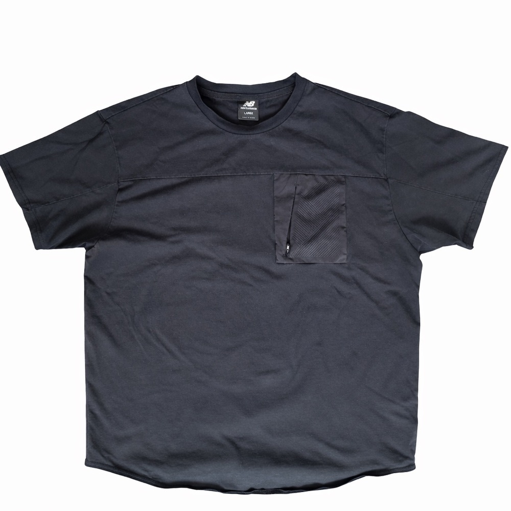 New Balance Men's Black Short Sleeve Crew with Zip Chest Pocket Size Large